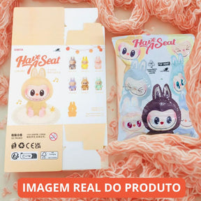 Labubu Boneco De Pelúcia Sentado Chaveiro Surpresa